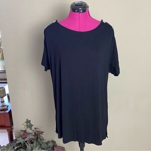 Chicos Black Button Accent Sleek Short Sleave Top